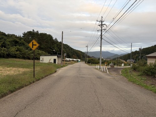 前面道路を含む現地写真