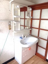 真岡市田町、中古一戸建ての洗面画像です
