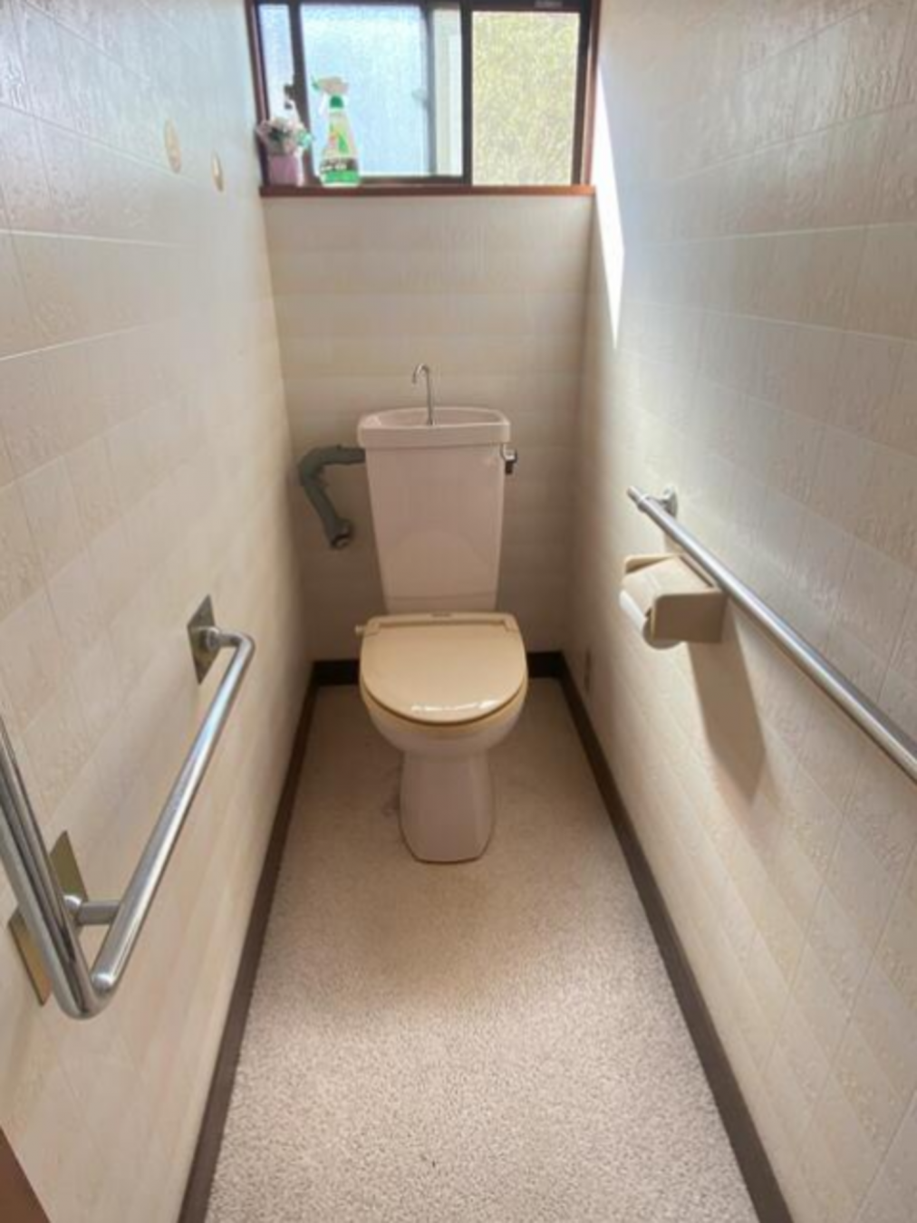 芳賀郡芳賀町大字稲毛田、中古一戸建てのトイレ画像です