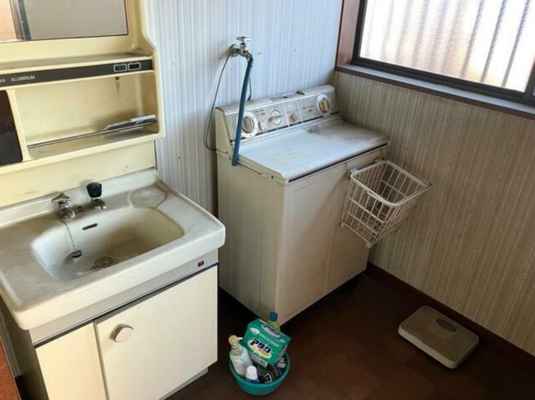 真岡市寺内、中古一戸建ての洗面画像です
