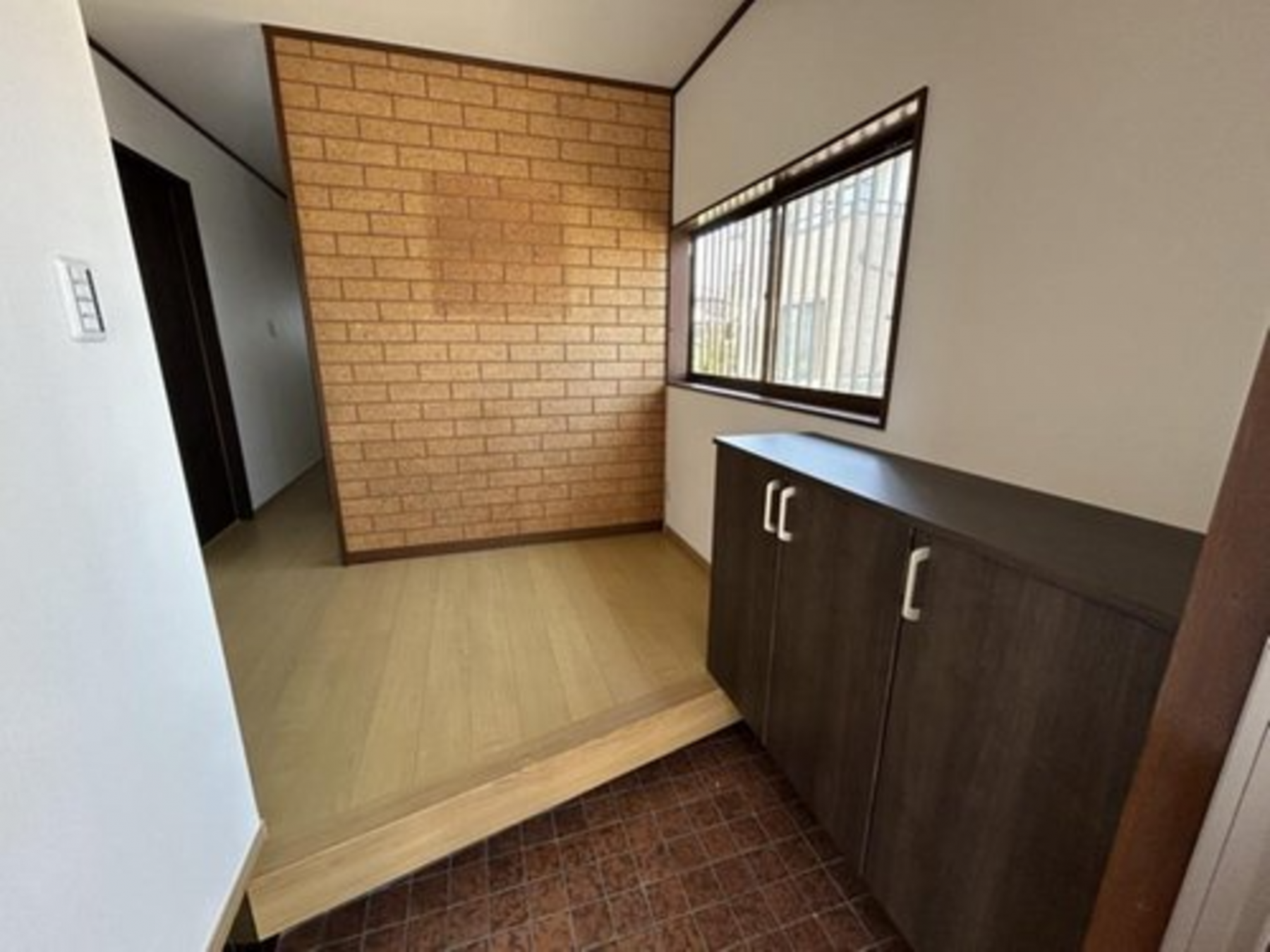 真岡市長田、中古一戸建ての玄関画像です