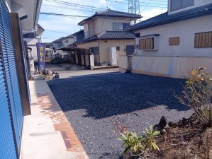 真岡市長田、中古一戸建ての駐車場画像です