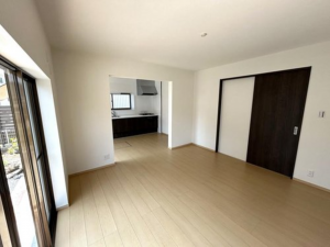 真岡市長田、中古一戸建ての居間画像です