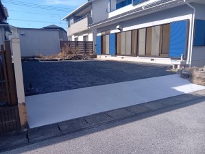 真岡市長田、中古一戸建ての駐車場画像です