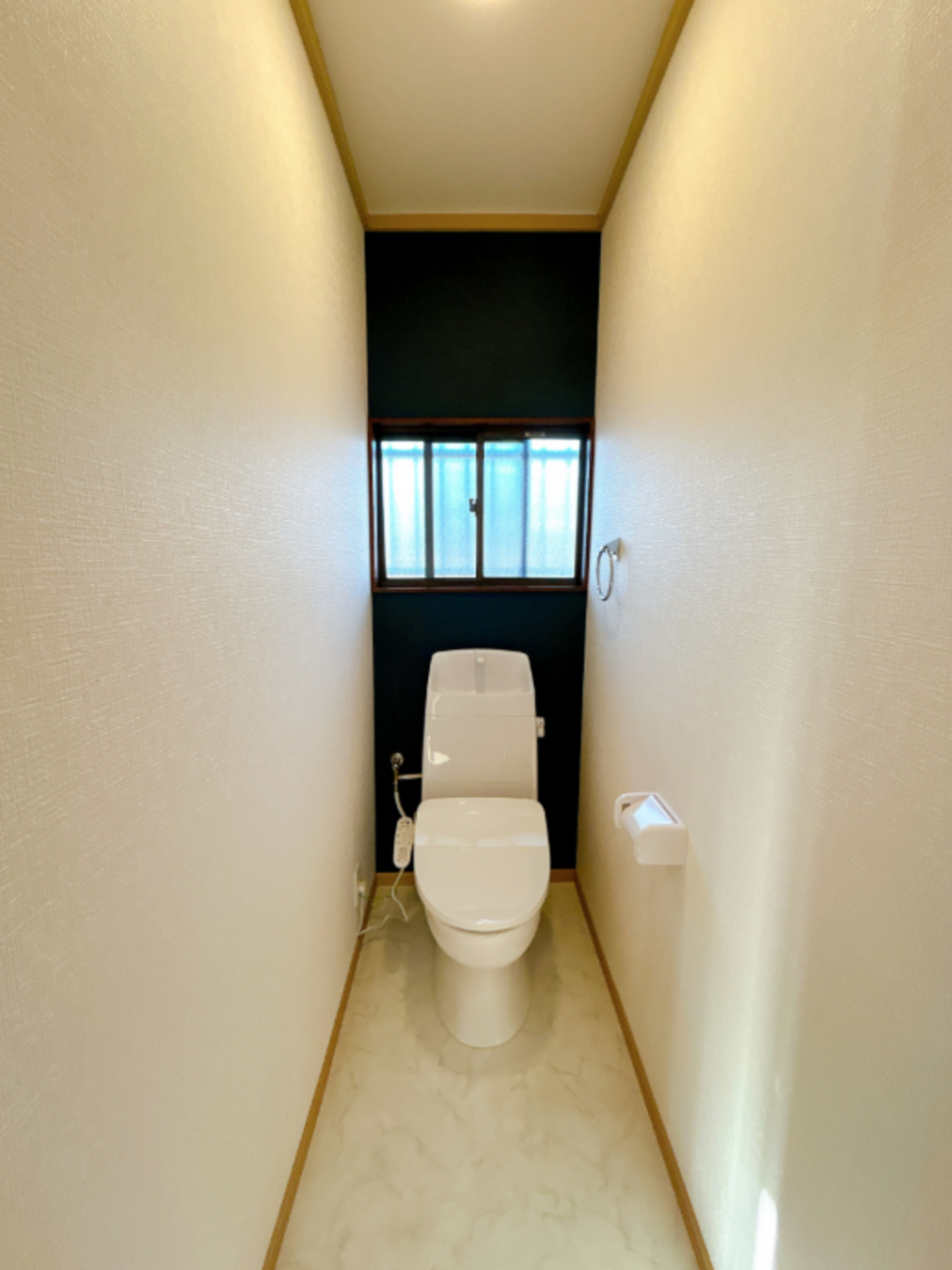 真岡市大谷台町、中古一戸建てのトイレ画像です