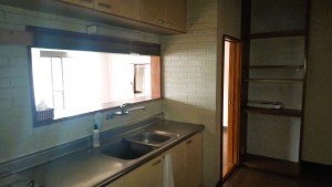 真岡市高勢町、中古一戸建てのキッチン画像です