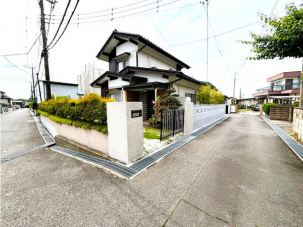真岡市大谷台町、中古一戸建ての外観画像です