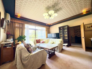 真岡市熊倉町、中古一戸建ての居間画像です