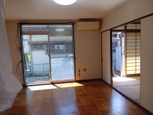 宇都宮市緑町３丁目、中古一戸建ての居間画像です