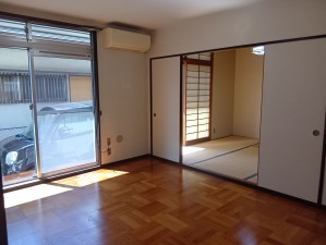 宇都宮市緑町３丁目、中古一戸建ての居間画像です