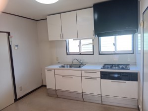 宇都宮市緑町３丁目、中古一戸建てのキッチン画像です