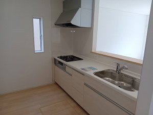 真岡市長田、新築一戸建てのキッチン画像です