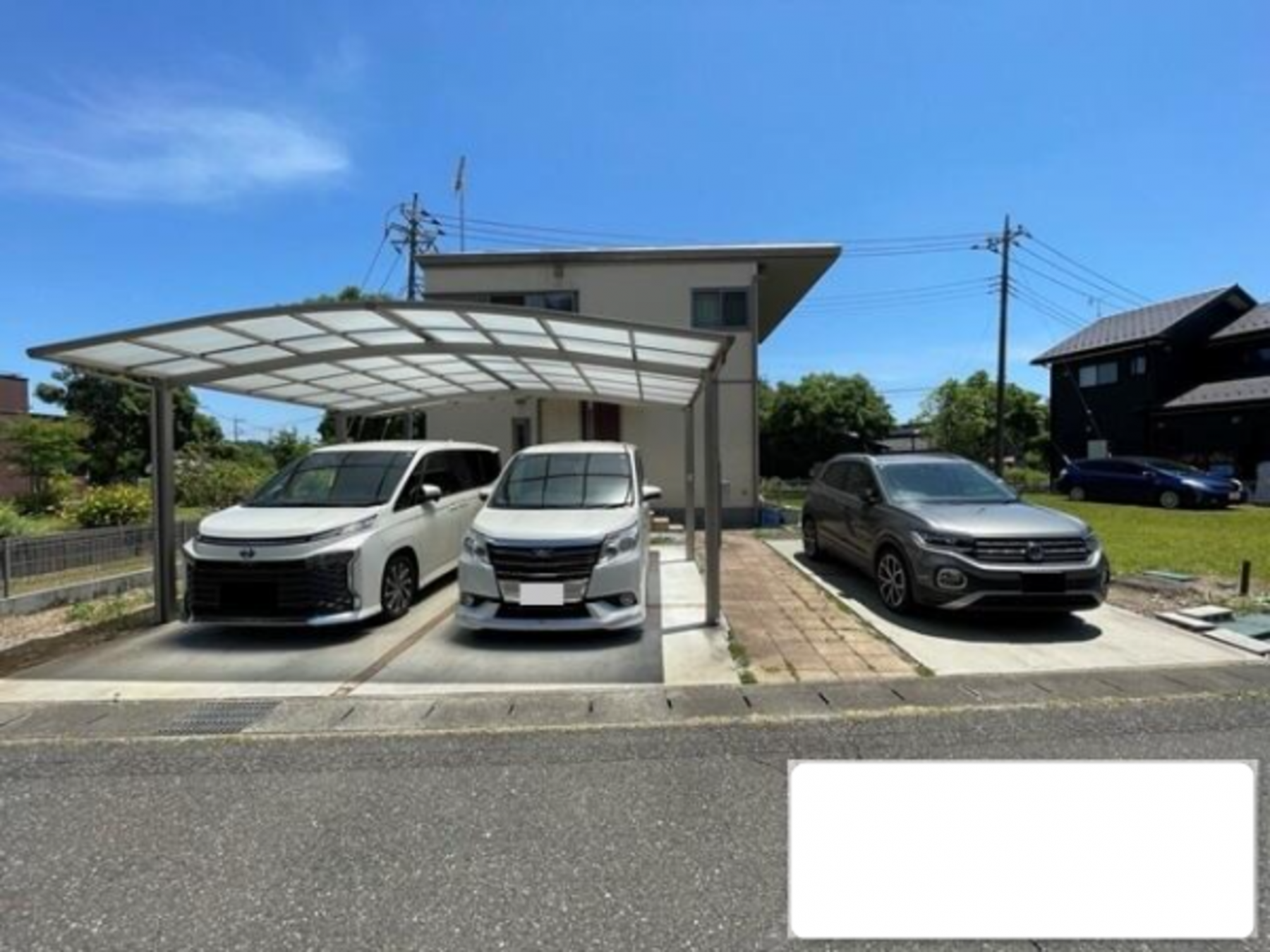 芳賀郡市貝町大字椎谷、中古一戸建ての駐車場画像です