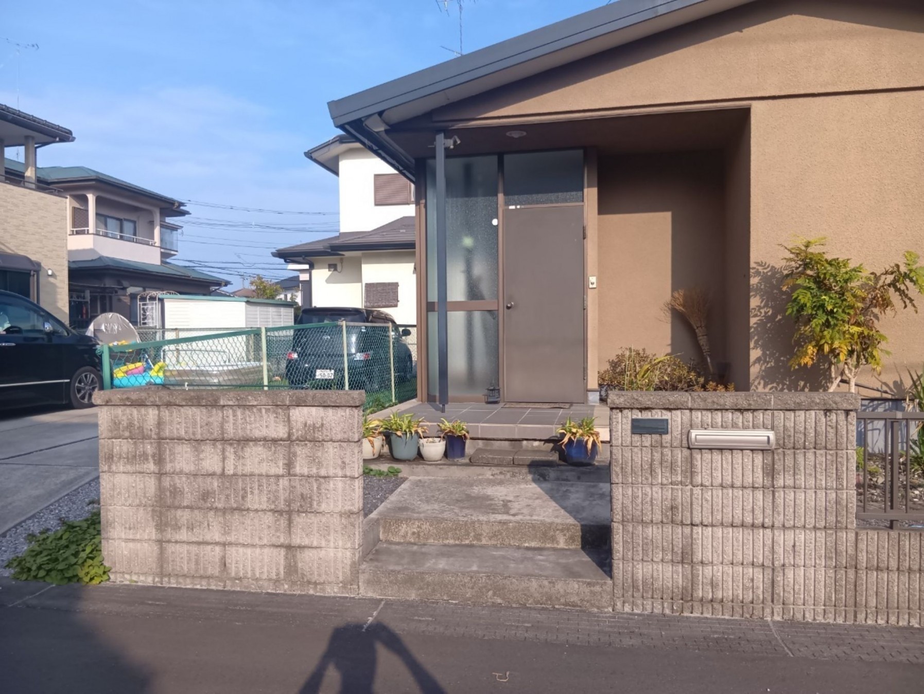 真岡市亀山、中古一戸建ての玄関画像です