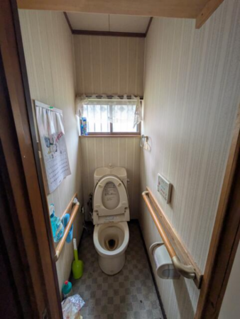 真岡市西郷、中古一戸建てのトイレ画像です