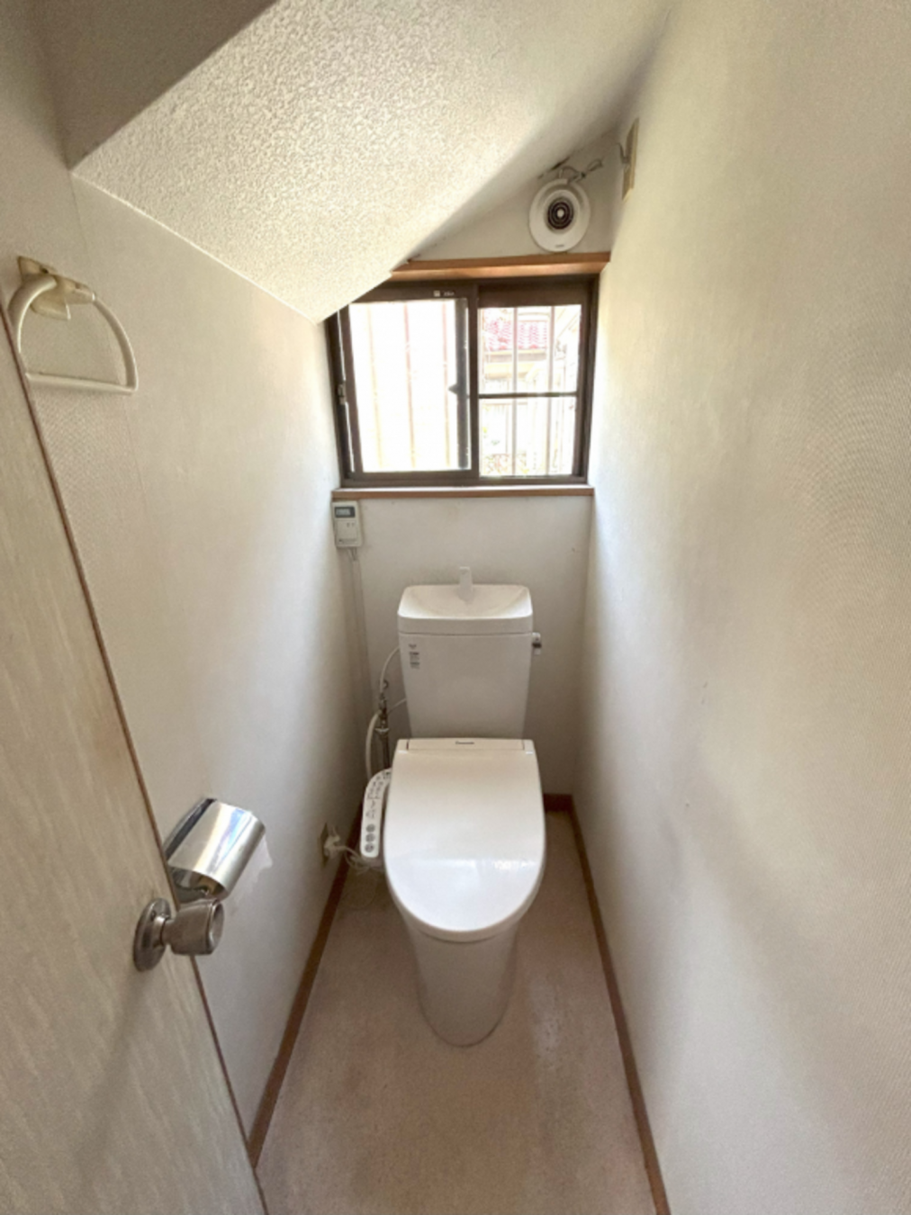 真岡市西郷、中古一戸建てのトイレ画像です