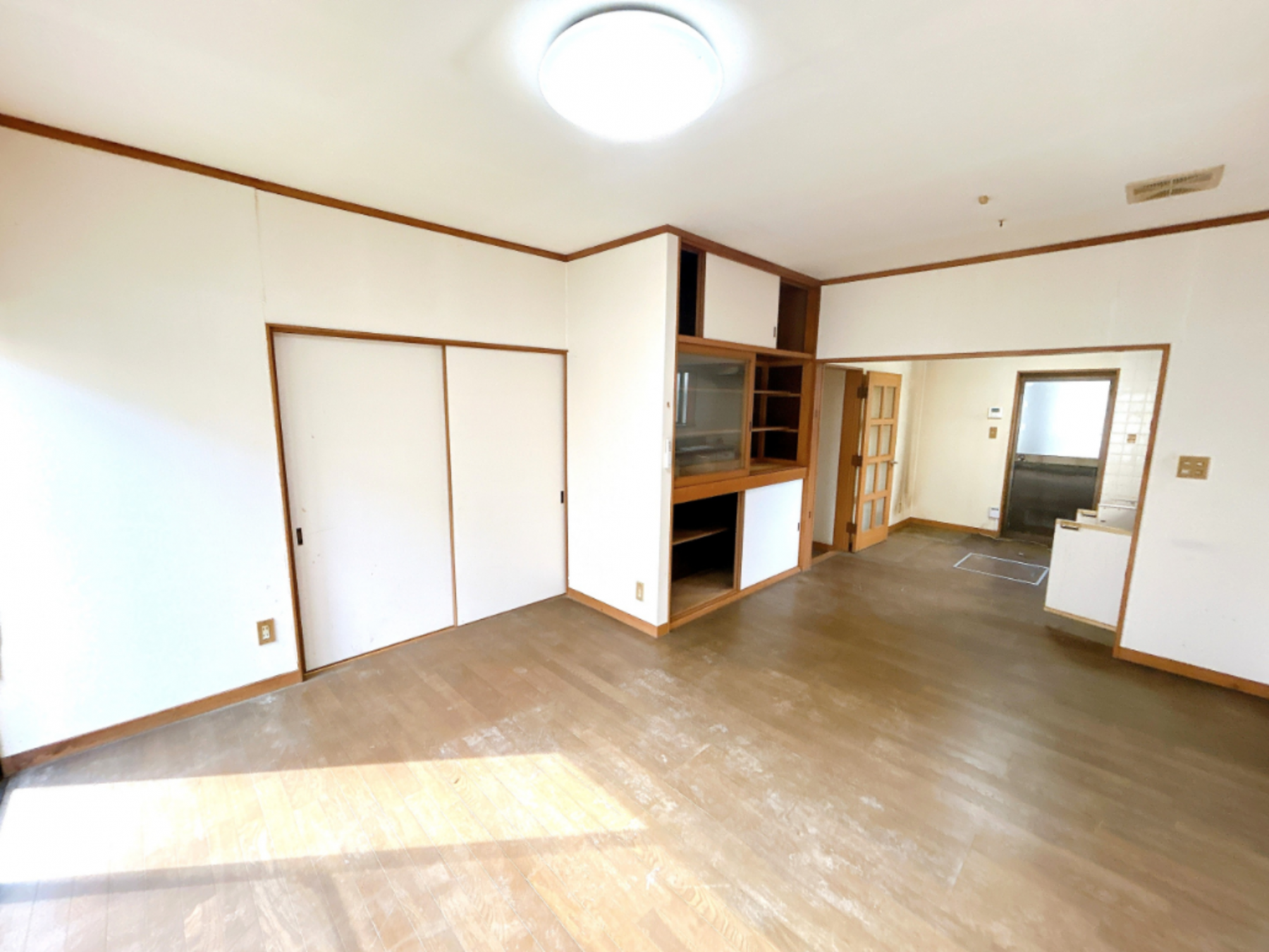 真岡市西郷、中古一戸建ての居間画像です