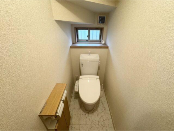 芳賀郡市貝町大字市塙、中古一戸建てのトイレ画像です