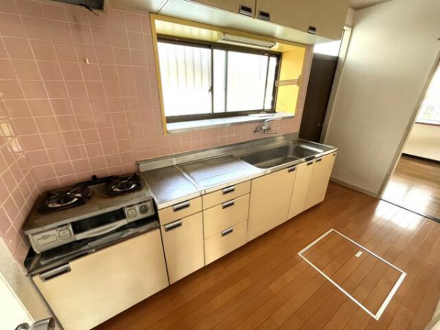 芳賀郡芳賀町大字東水沼、中古一戸建てのキッチン画像です