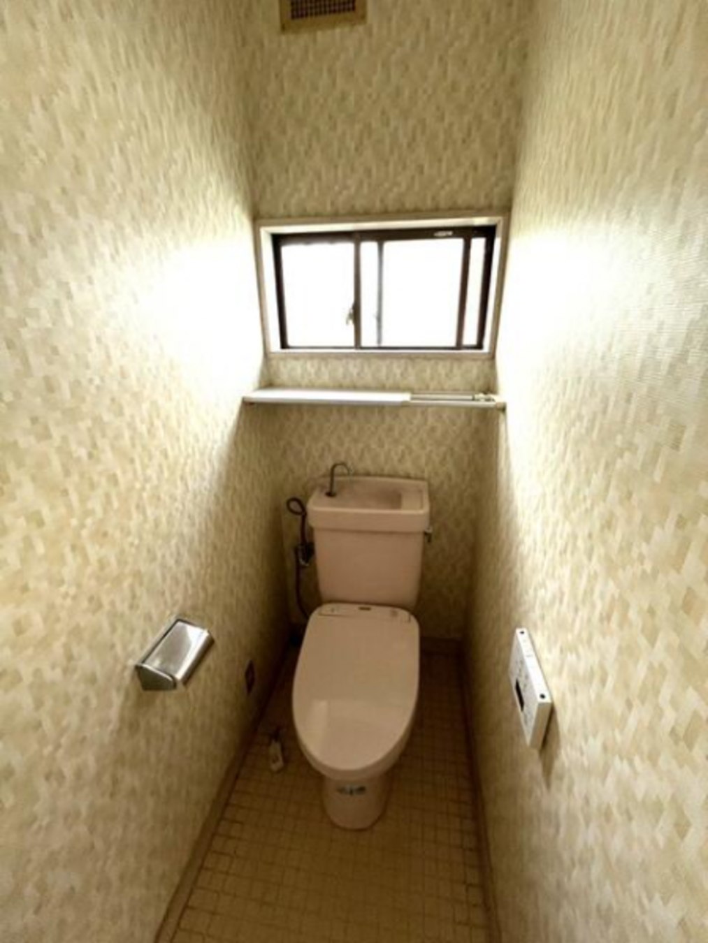 芳賀郡芳賀町大字東水沼、中古一戸建てのトイレ画像です