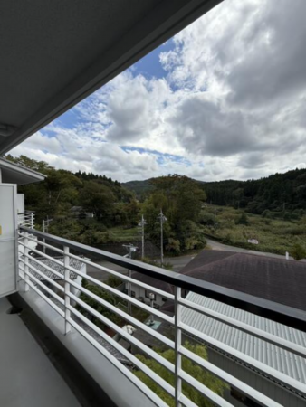 芳賀郡益子町大字益子、マンションのバルコニー画像です