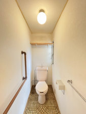 芳賀郡芳賀町大字東水沼、中古一戸建てのトイレ画像です