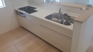 真岡市台町、新築一戸建てのキッチン画像です