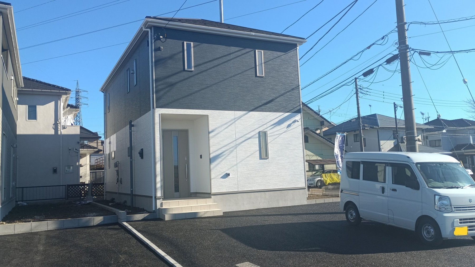 真岡市台町、新築一戸建ての駐車場画像です