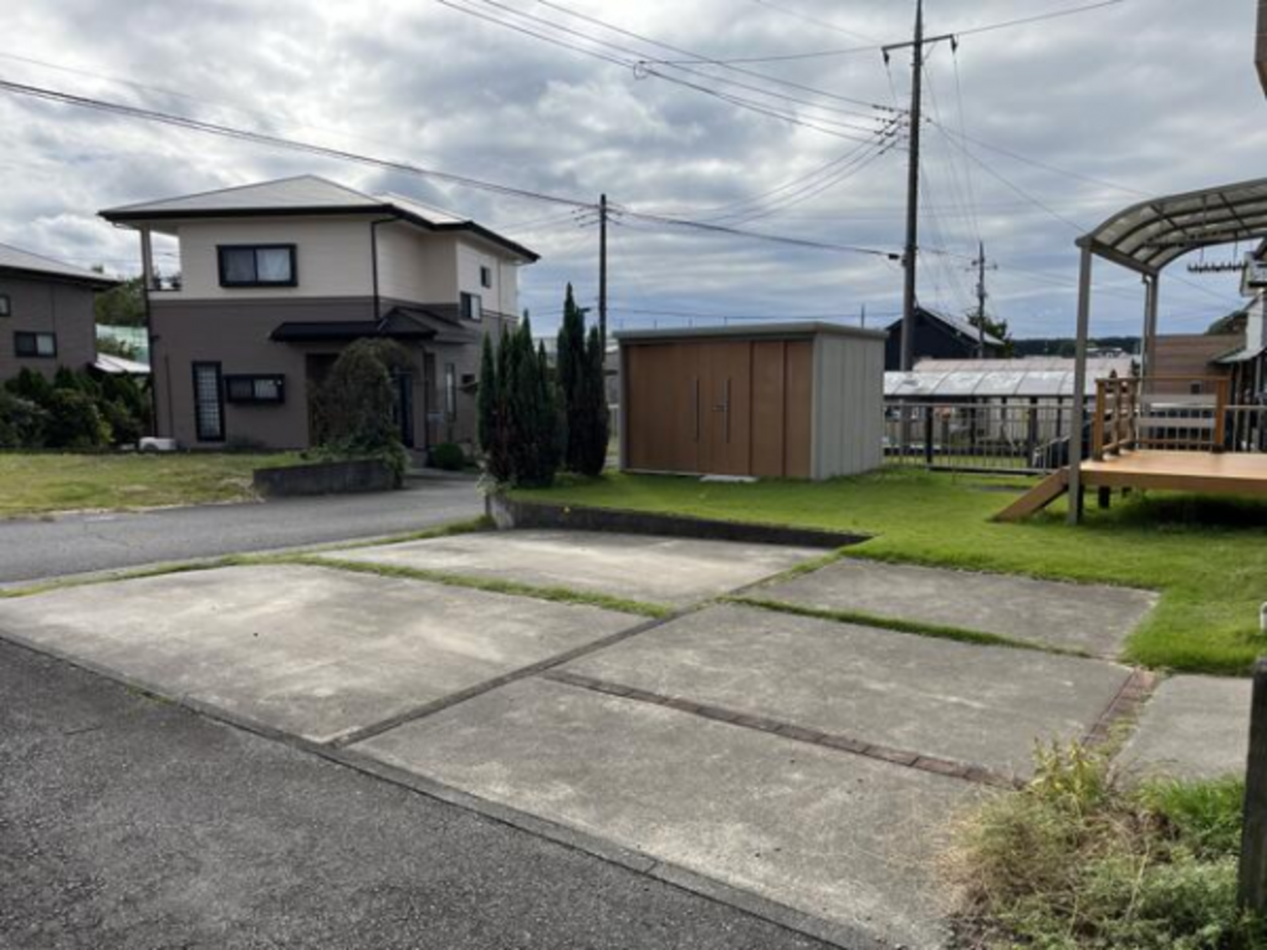 芳賀郡市貝町大字上根、中古一戸建ての駐車場画像です
