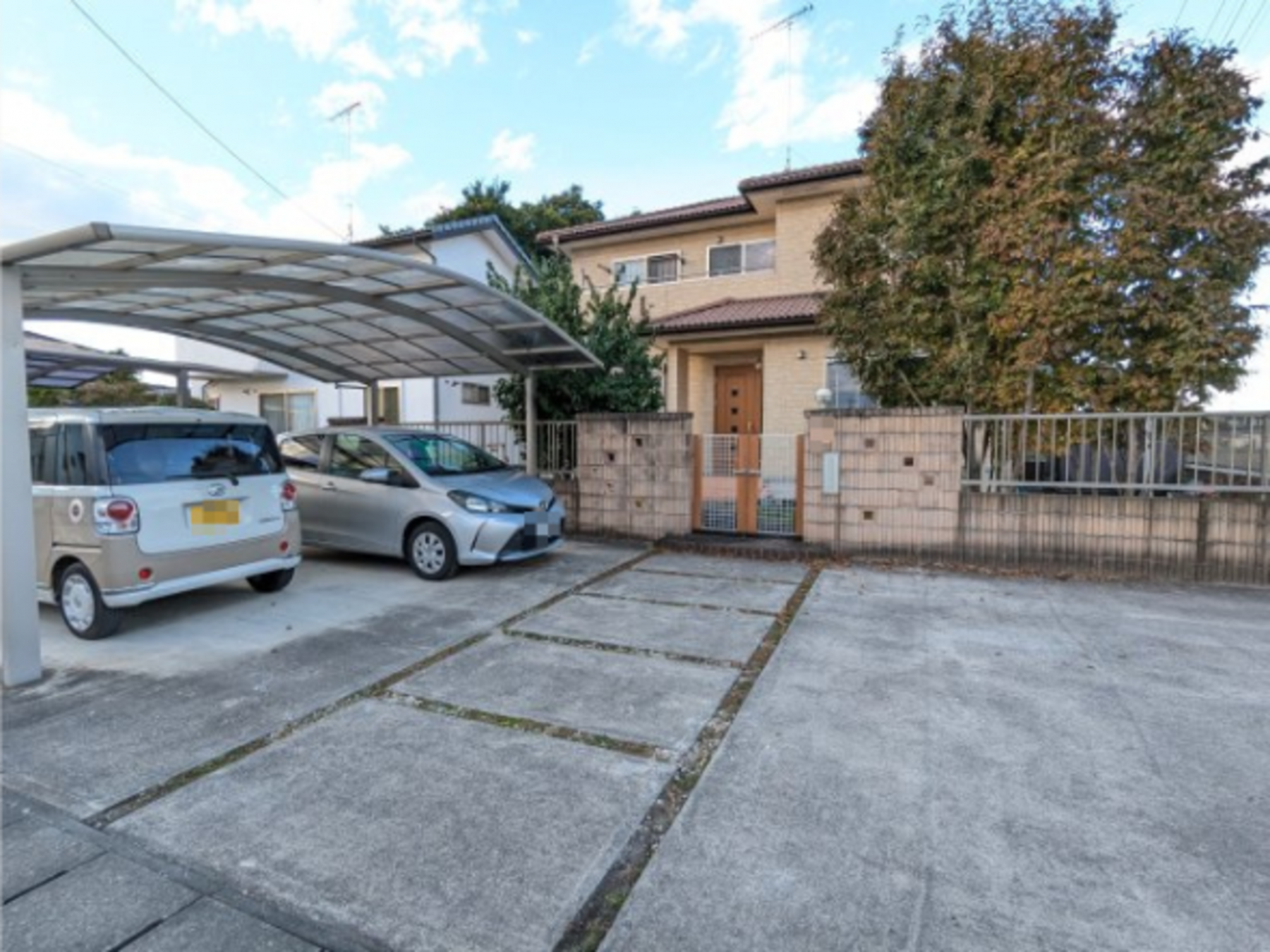 芳賀郡益子町大字塙、中古一戸建ての駐車場画像です