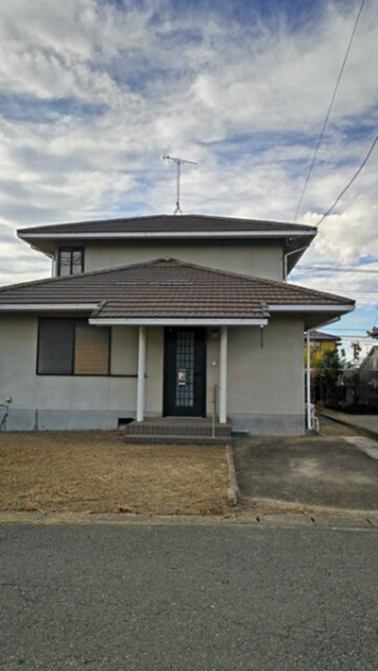 真岡市久下田西、中古一戸建ての玄関画像です