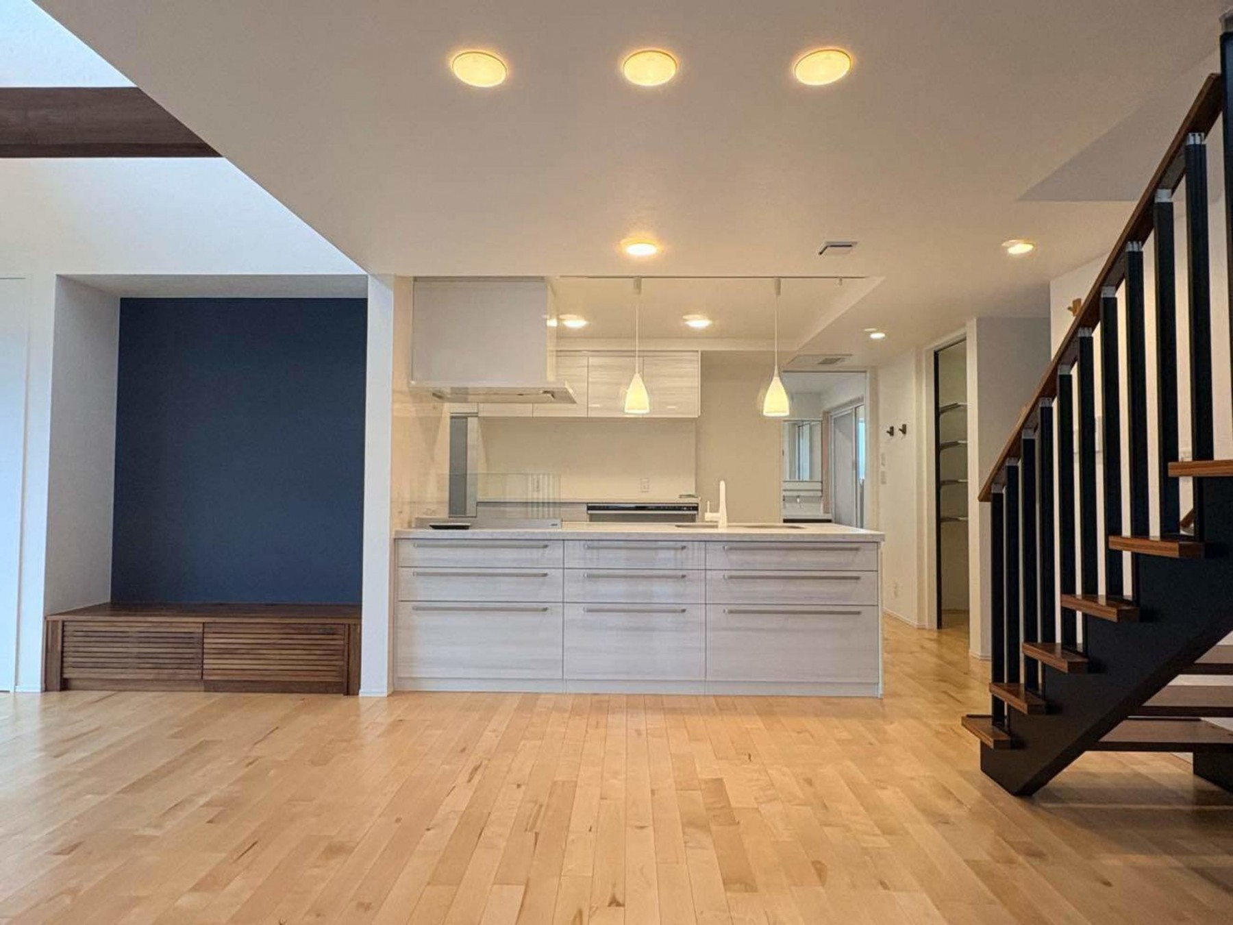 芳賀郡益子町大字塙、中古一戸建ての居間画像です