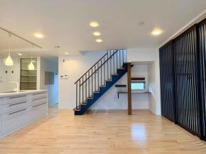 芳賀郡益子町大字塙、中古一戸建ての居間画像です