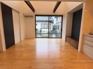 芳賀郡益子町大字塙、中古一戸建ての居間画像です