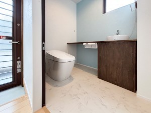 芳賀郡益子町大字塙、中古一戸建てのトイレ画像です