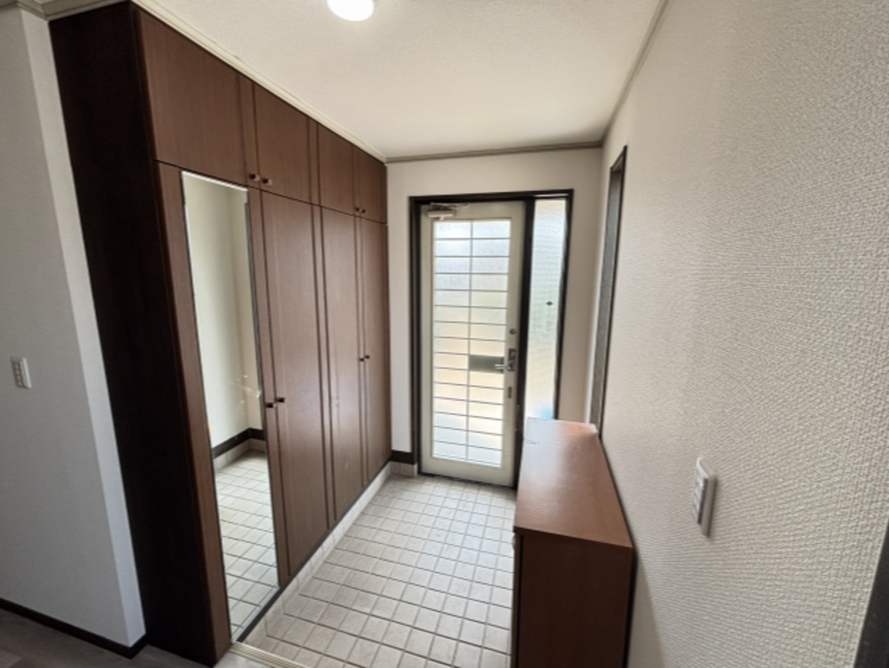 真岡市久下田西、中古一戸建ての玄関画像です