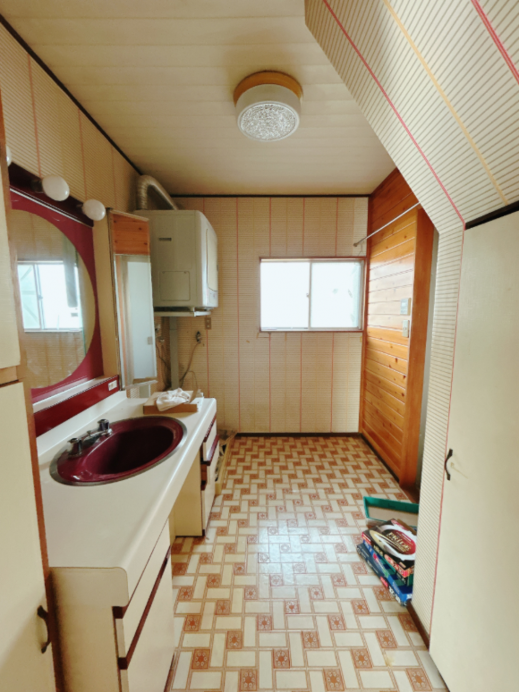 真岡市高勢町、中古一戸建ての洗面画像です