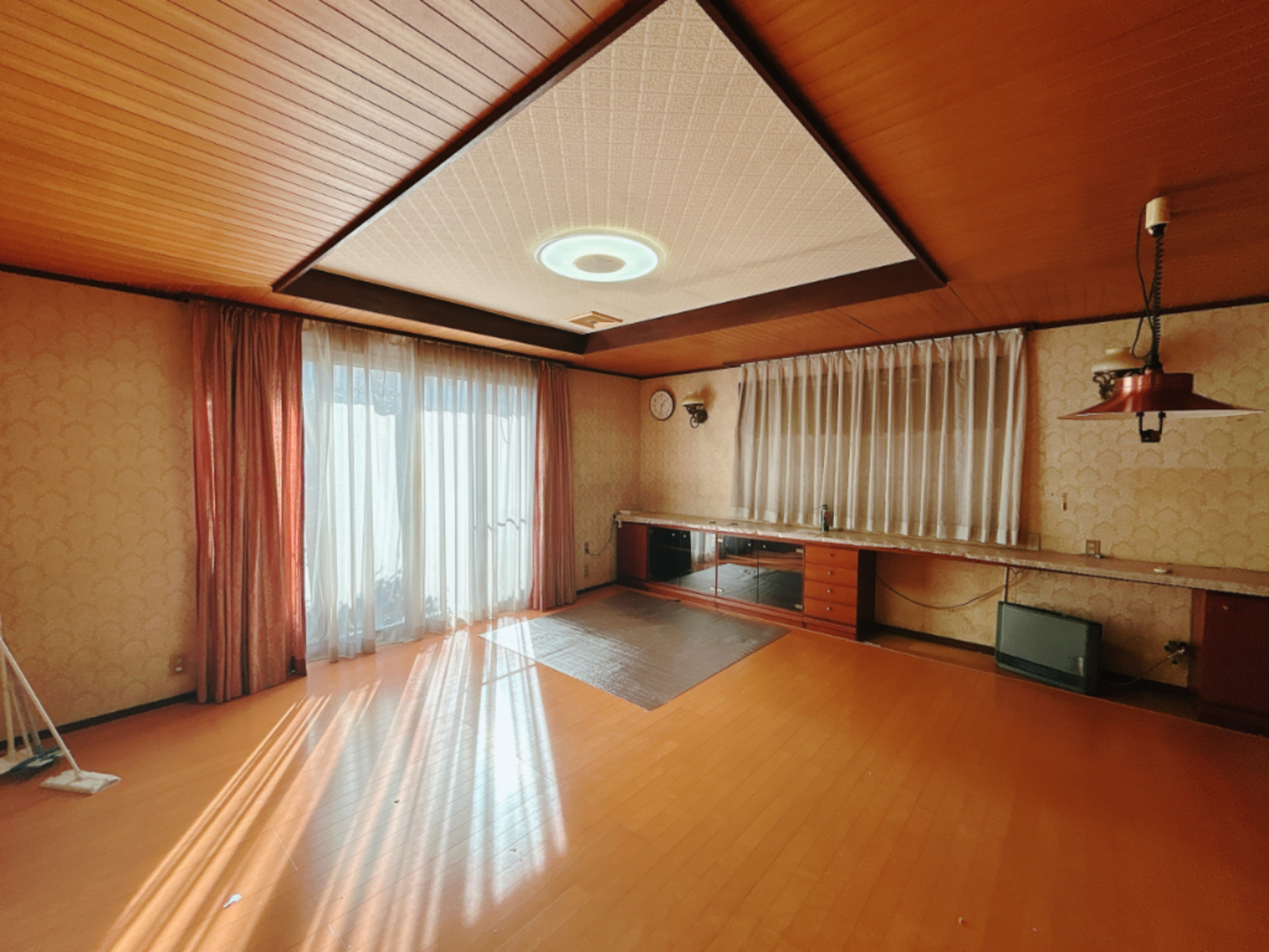 真岡市高勢町、中古一戸建ての居間画像です