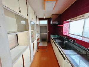 真岡市高勢町、中古一戸建てのキッチン画像です