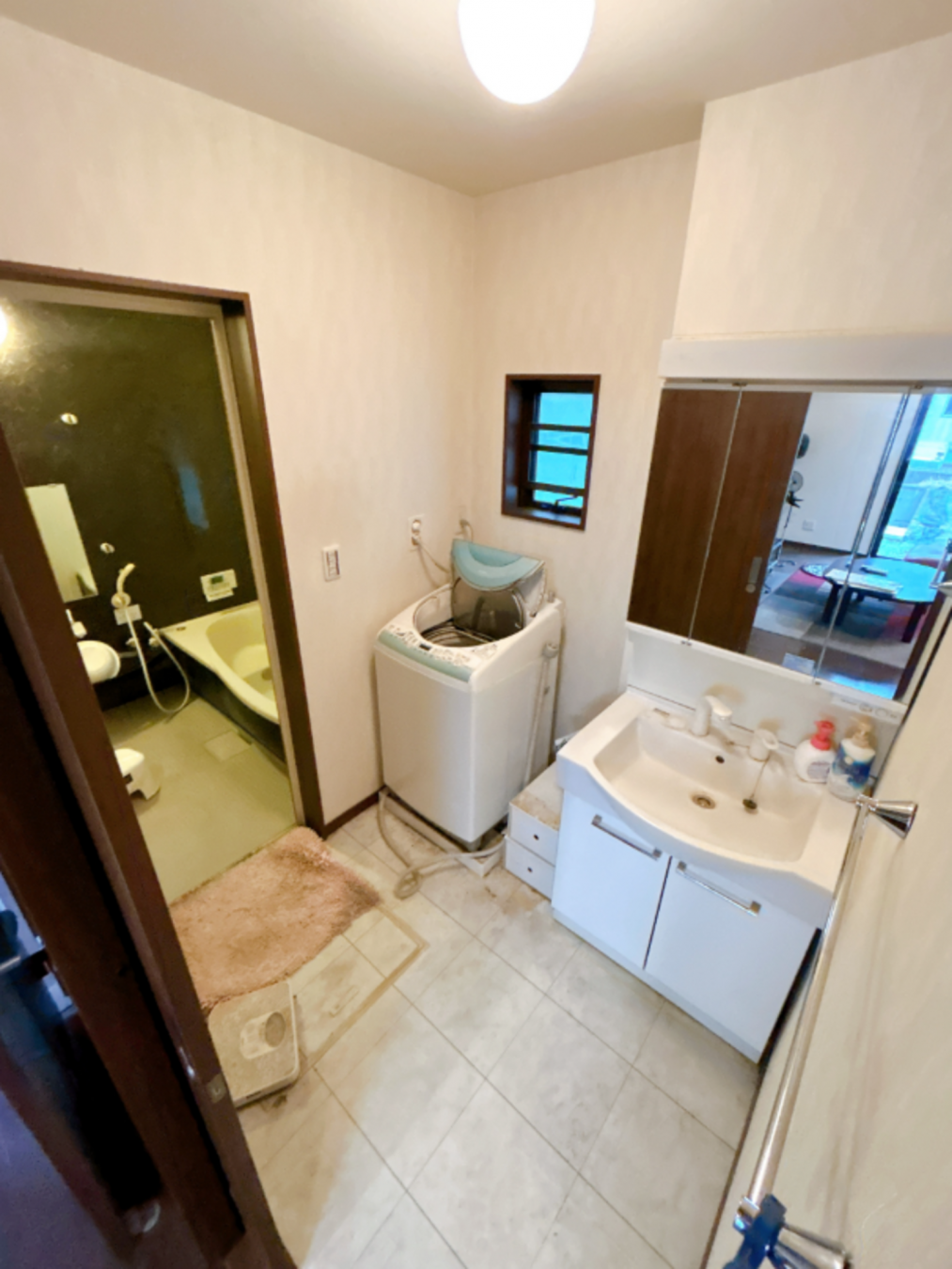 真岡市亀山、中古一戸建ての洗面画像です