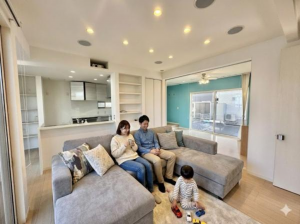 河内郡上三川町上蒲生、中古一戸建ての居間画像です