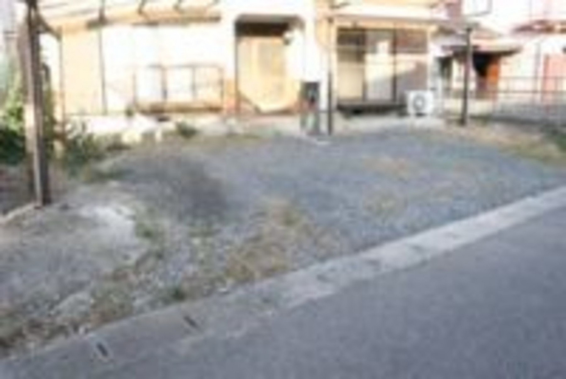 真岡市長田、中古一戸建ての駐車場画像です