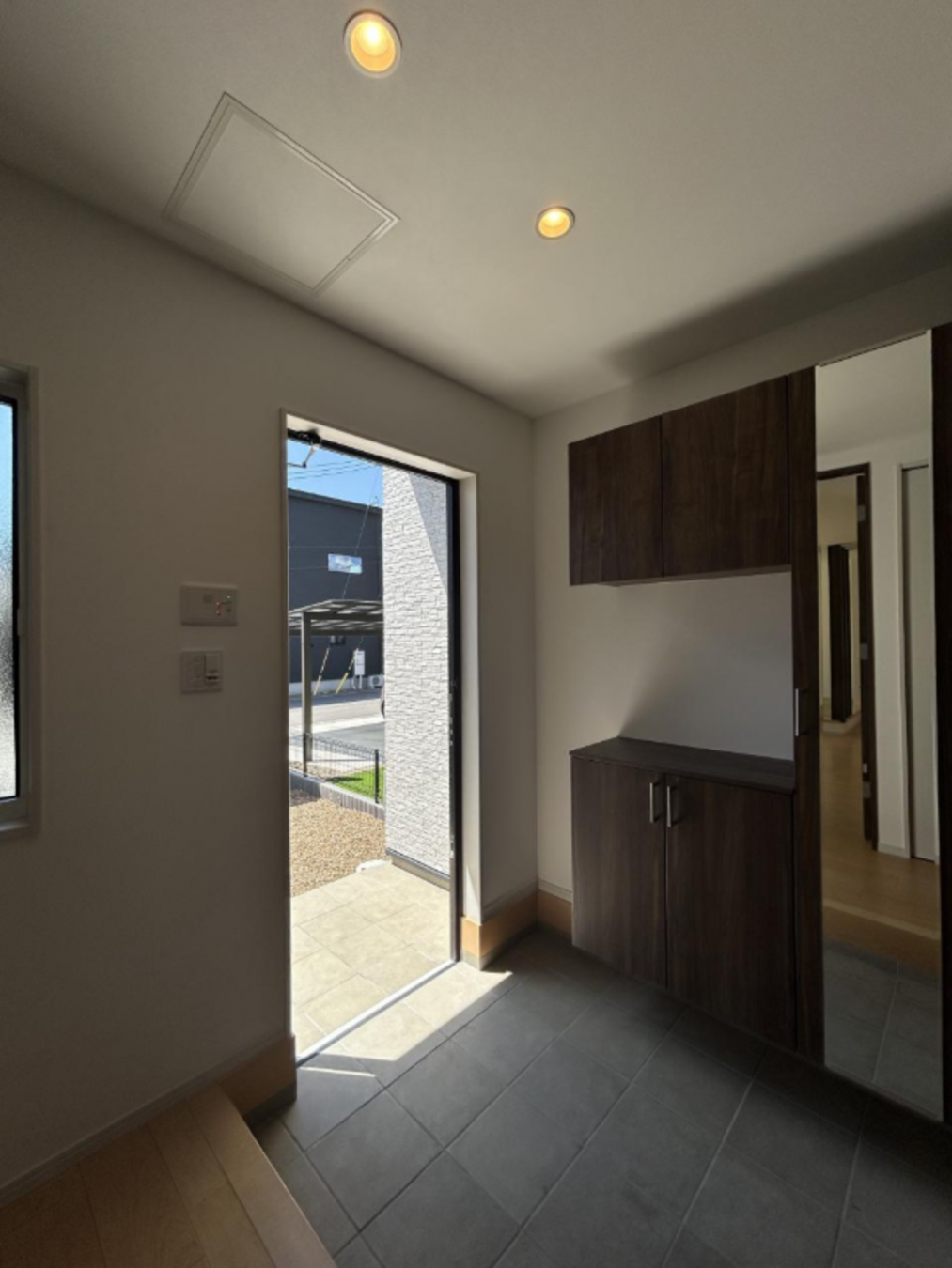 真岡市台町、中古一戸建ての玄関画像です