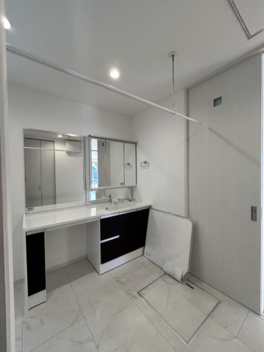 真岡市台町、中古一戸建ての洗面画像です