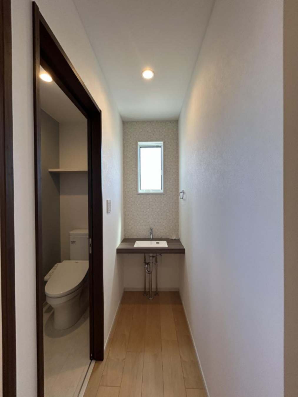 真岡市台町、中古一戸建ての洗面画像です