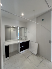 真岡市台町、中古一戸建ての洗面画像です