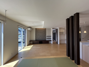 真岡市台町、中古一戸建ての居間画像です