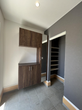 真岡市台町、中古一戸建ての玄関画像です