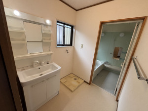 芳賀郡益子町大字前沢、中古一戸建ての洗面画像です