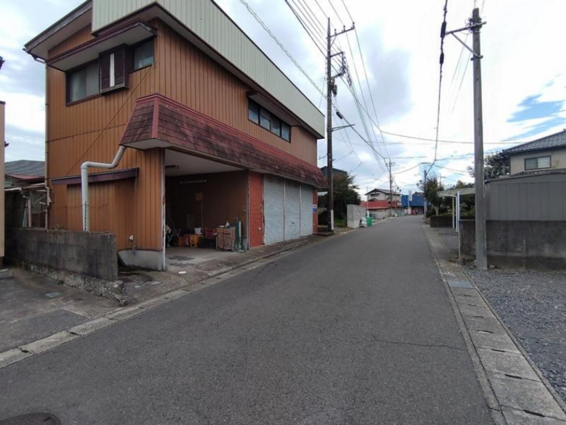 河内郡上三川町上三川、土地の前面道路を含む現地写真画像です